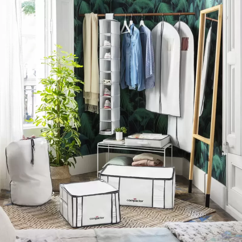 Grande caisse de rangement sous-vide pour couettes