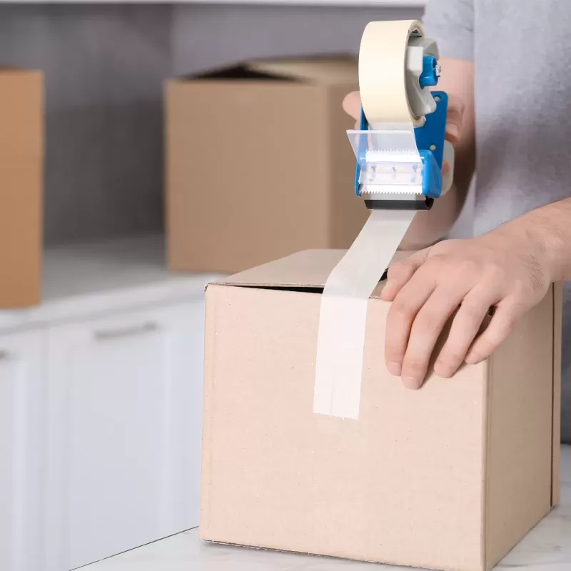 Scotch rouleau adhésif PVC blanc | La Tribu du Carton